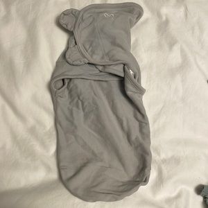 Baby swaddle